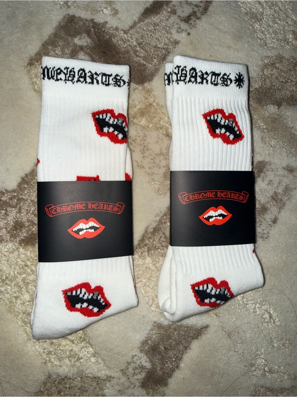 Chrome Hearts White Crew Socks with Red Lip Motif - Men
